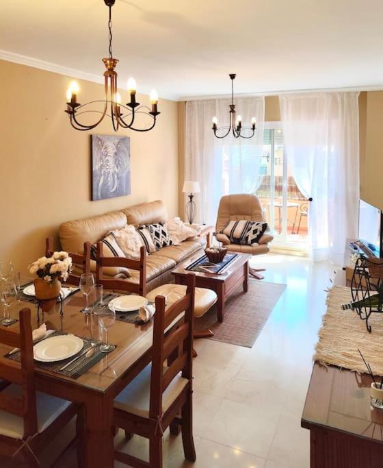 Penthouse Paradiso: 2Br Oasis In Casares Del Sol Exterior photo